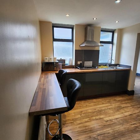 133B Park Road Stretford Манчестер Экстерьер фото