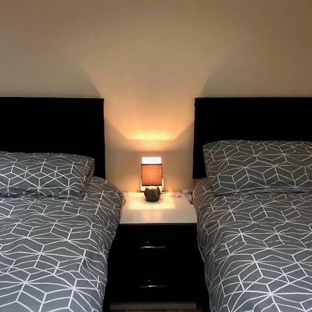 133B Park Road Stretford Манчестер Экстерьер фото