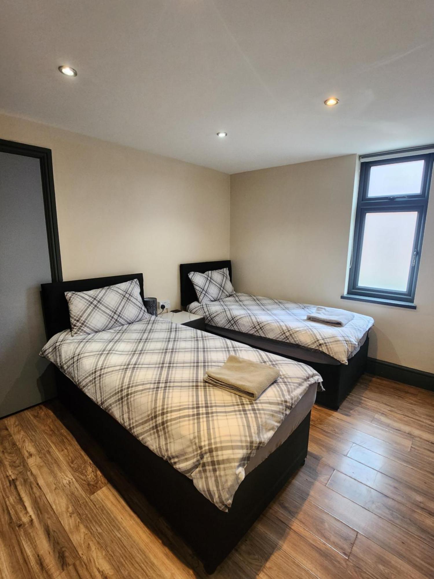 133B Park Road Stretford Манчестер Экстерьер фото